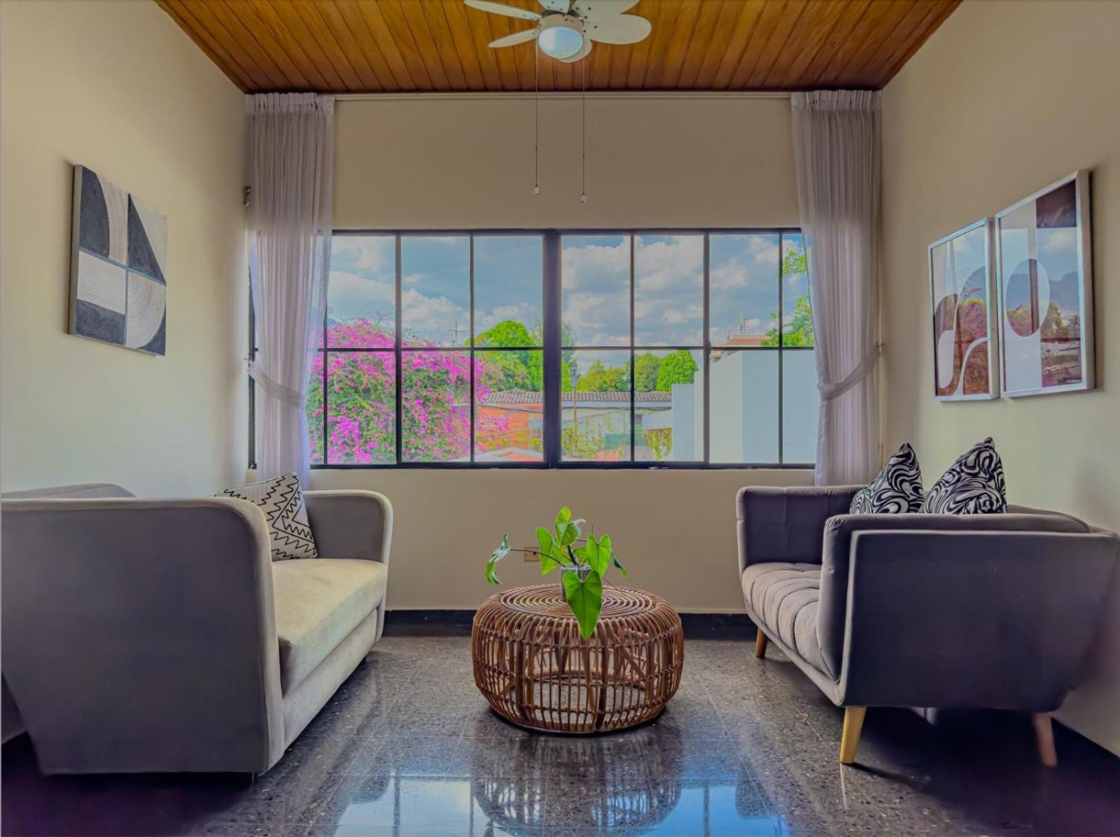 Cardedeu Suites San Salvador Zewnętrze zdjęcie